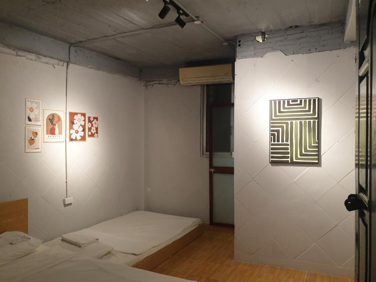 Ubuntu Hostel And Tour - 139 Hang Bac 河内 外观 照片